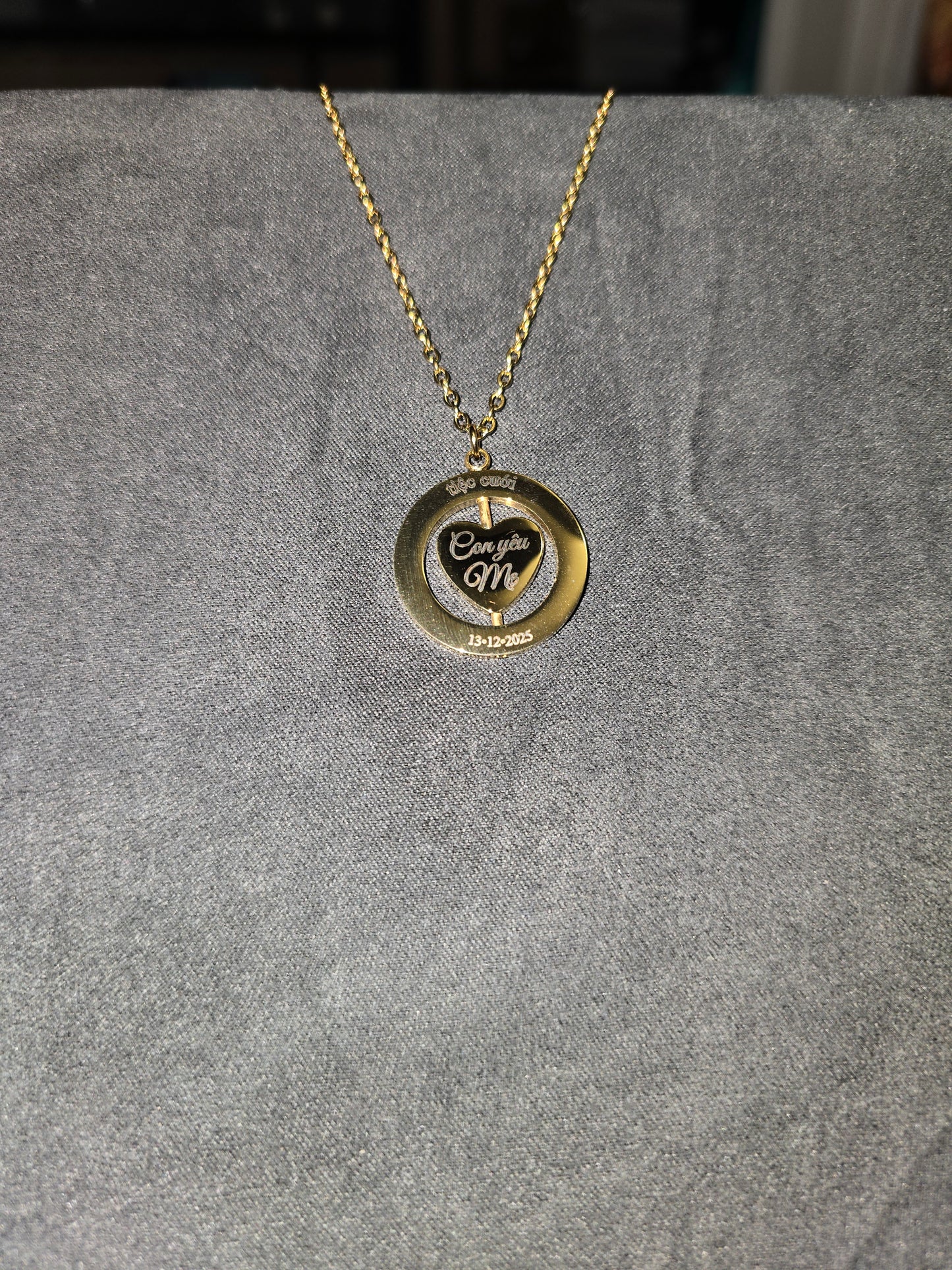 Rotating Heart Necklace - Ready to be Engraved - Premium Stainless Steel Piece #700040