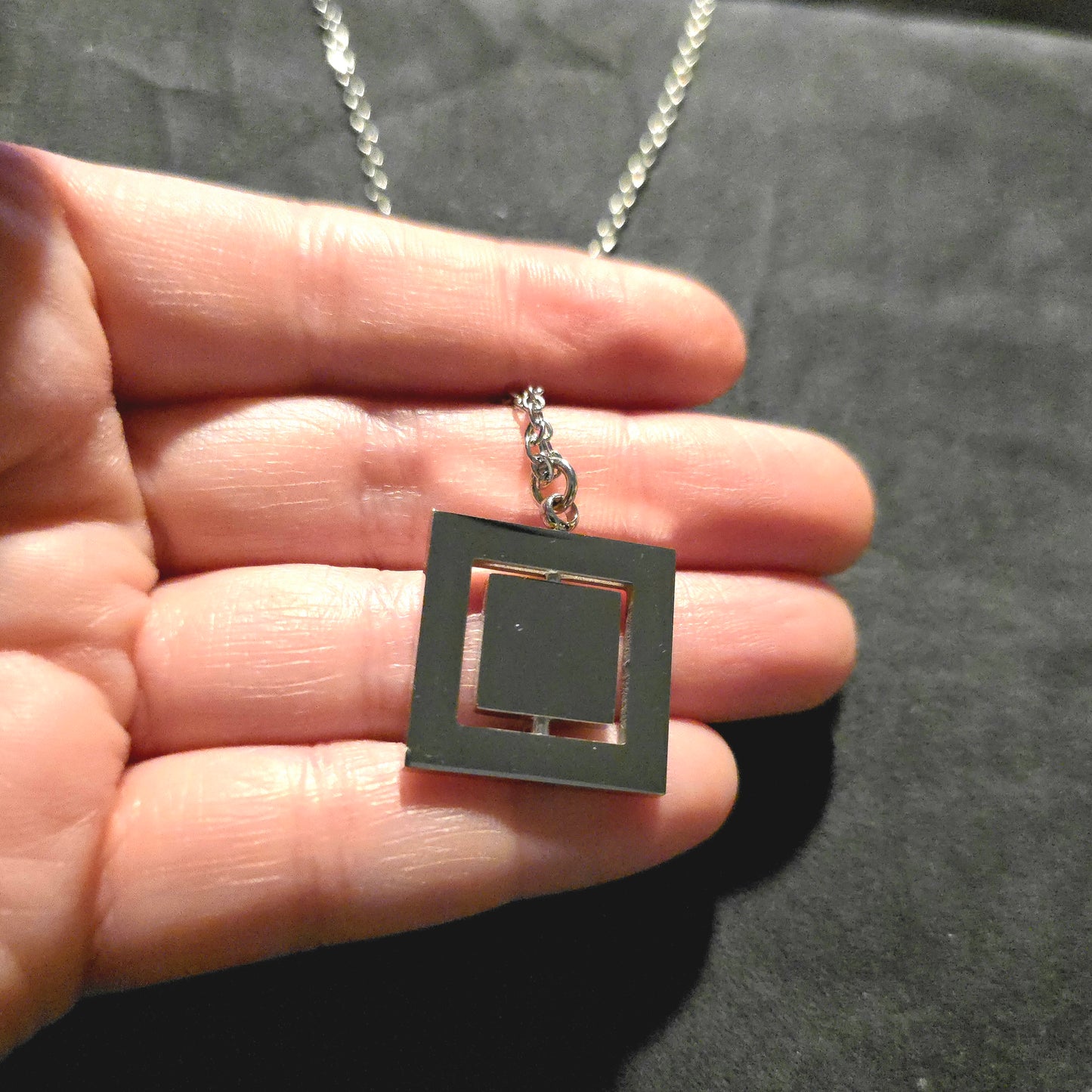 Rotating Square Necklace - Ready to be Engraved - Premium Stainless Steel Piece #700039