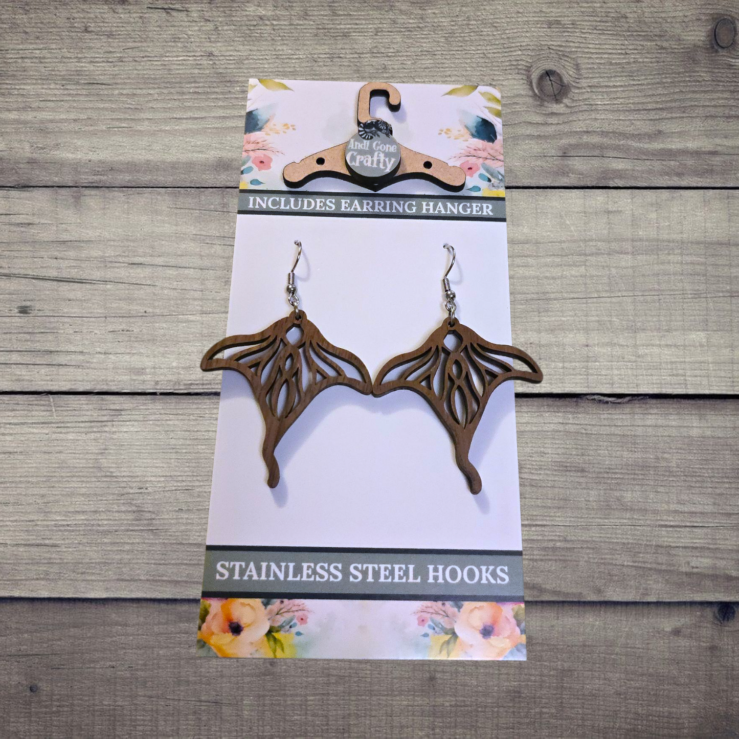 Stingray - (Lightweight Wood and Stainless Steel Hooks) - Earring Number 300199