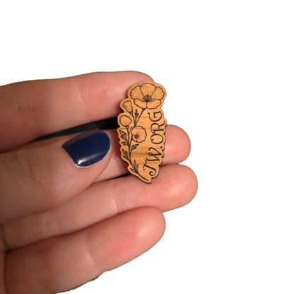 Poppy w/ Curved Text - Jw.ORG - JW Pin - Cherry pin